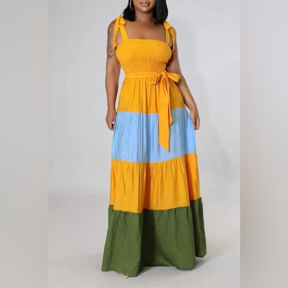 Dresses & Skirts - #19 Weekend Ready Colorblock Maxi Dress